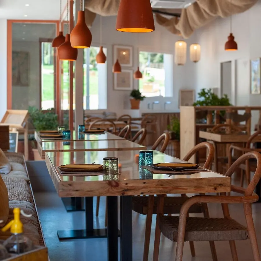 יפראנק Hostal Sa Teula 2*,