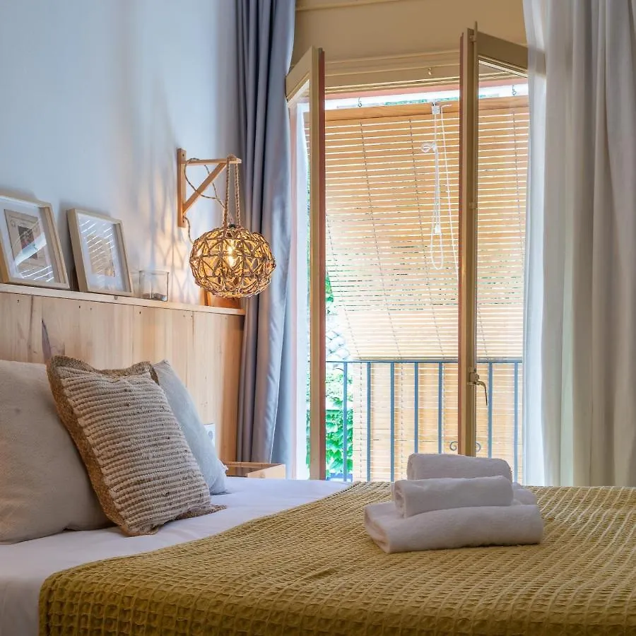 יפראנק Hostal Sa Teula מלון